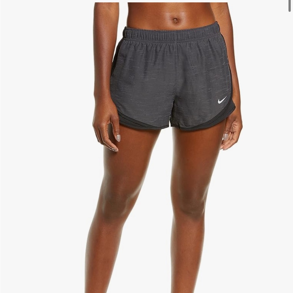 Nike Women`s Dri-Fit Heather Tempo Running Shorts Size Medium Black Grey